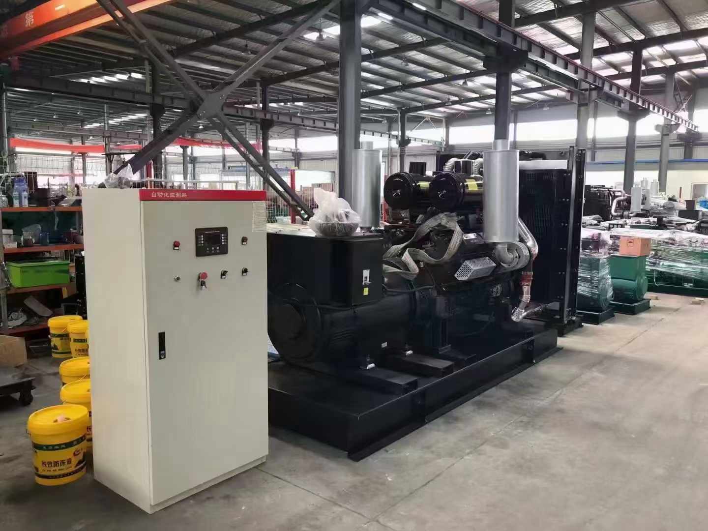 尖山柴油发电机运行时的噪音和振动水平如何?